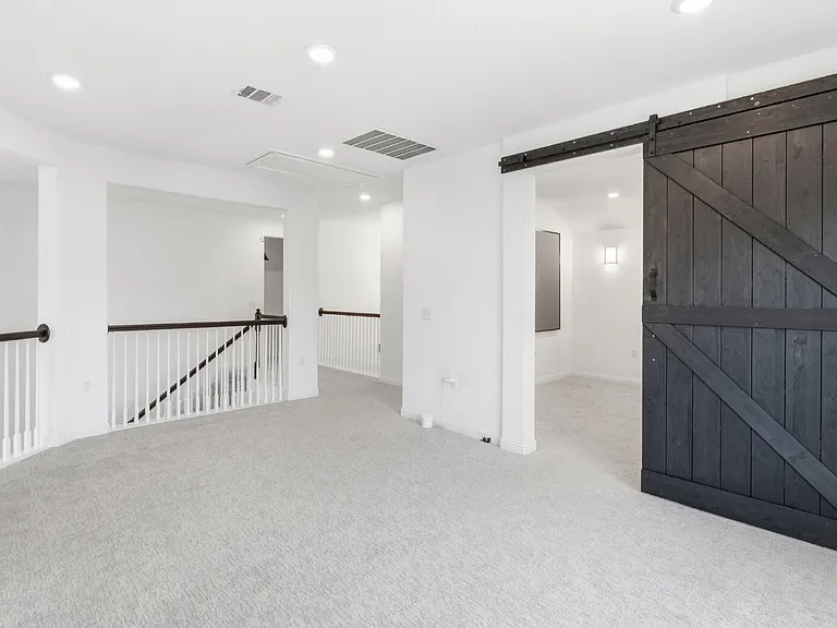 7220 Poulain Dr — Photo 28