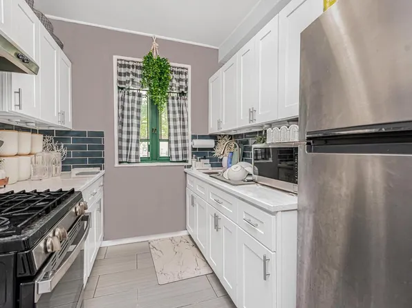 1563 Metropolitan Avenue #1G, Bronx, NY 10462