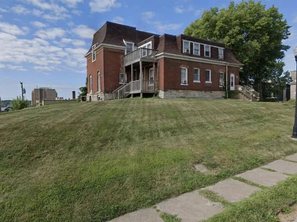 626 N Perry St APT 8, Davenport, IA 52803