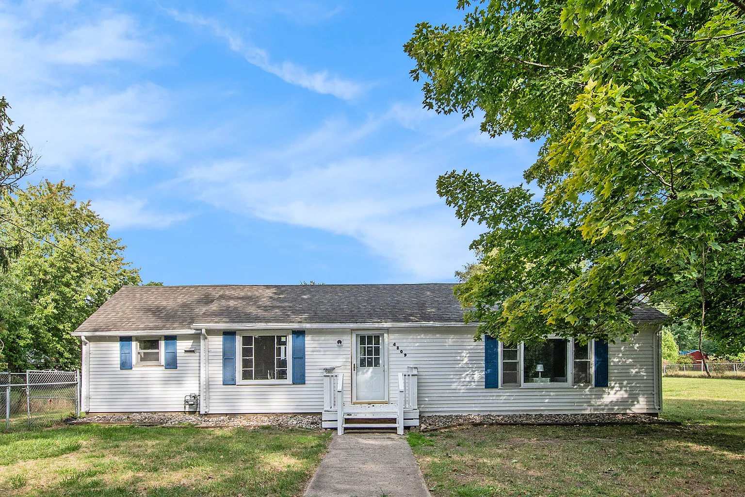 4809 Ballard Rd photo 1