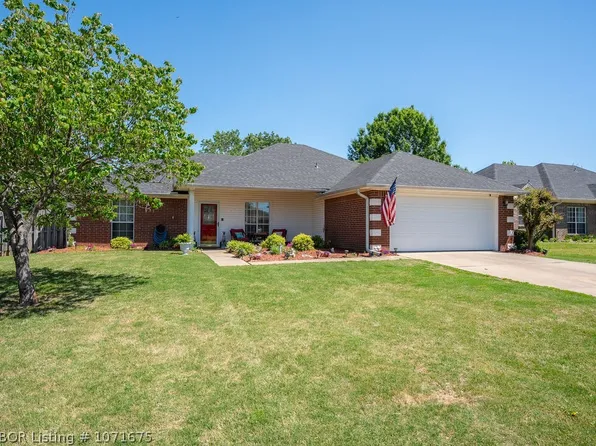 6805 Blackjack Dr, Fort Smith, AR 72916