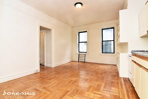 Rented by Bohemia Realty Group | media 5