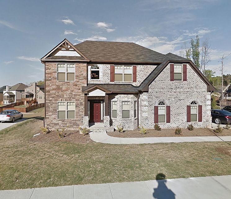 1st image of 208 Dante Ln