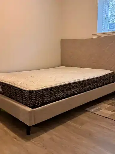 1 bed, 1.0 bath, $1,300 — Photo 4