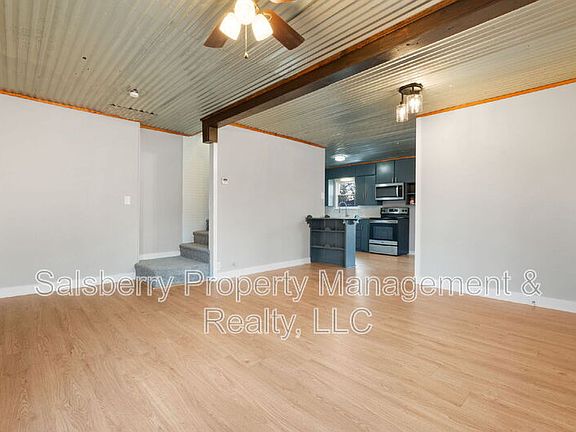 5th image of 304 Bryan St #A