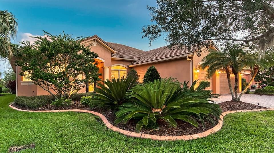 1st image of 504 CATANIA LANE