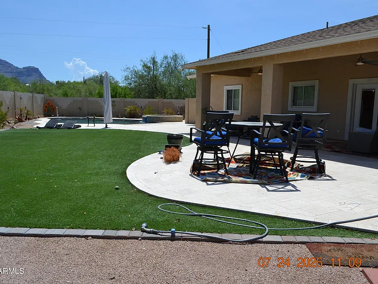5914 E Broadway Ave — Photo 24