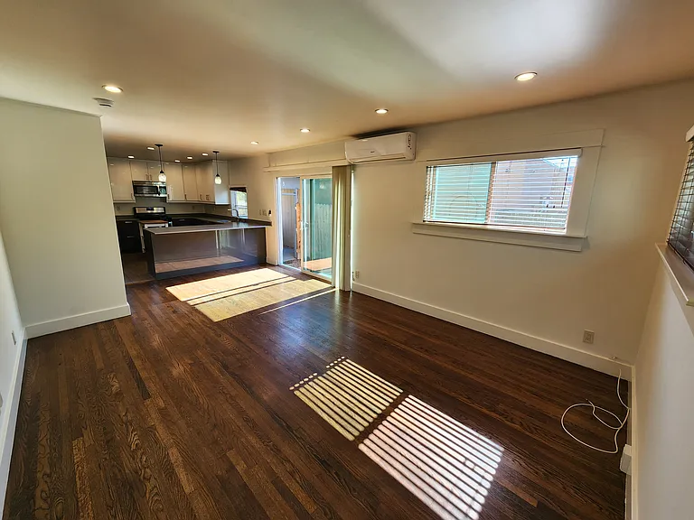 6635 Irvine Ave #2 — Photo 8