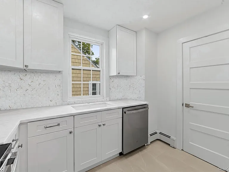 6 North St #2 — Photo 14