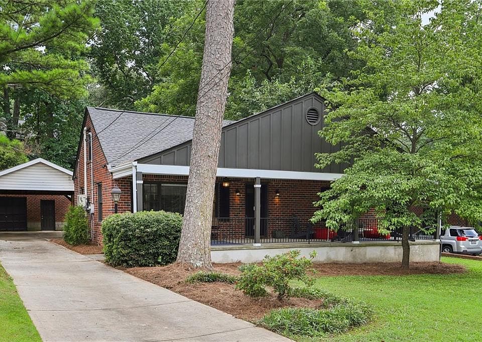 1st image of 2397 Greylock Pl