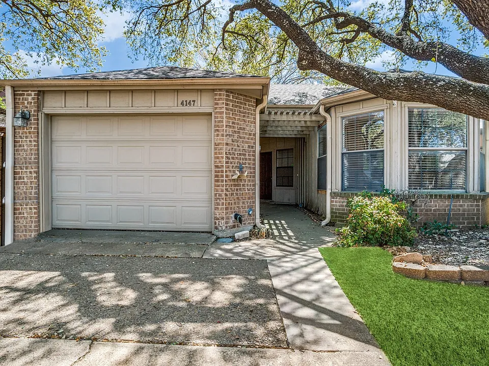 4147 Rosser Sq