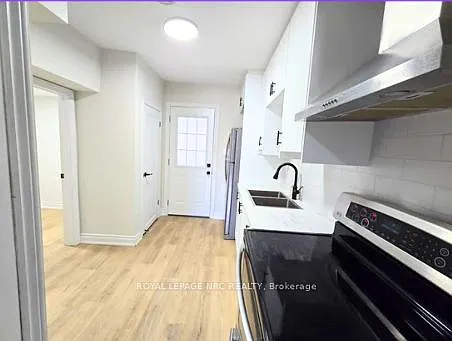 129 Durham St #1 — Photo 4
