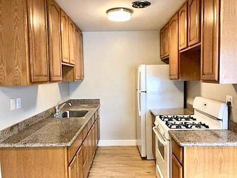 1st image of 1109 Haddon Dr APT 5