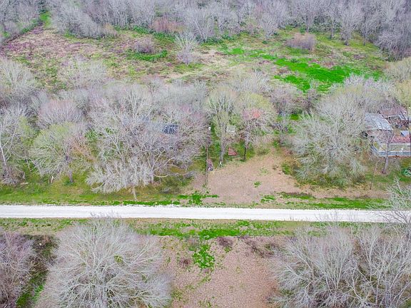 5th image of 95 Powell Rd