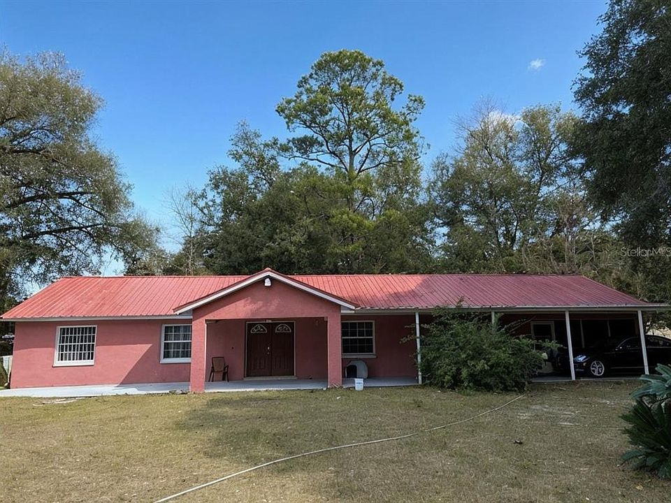 1st image of 912 NE 144th Ct
