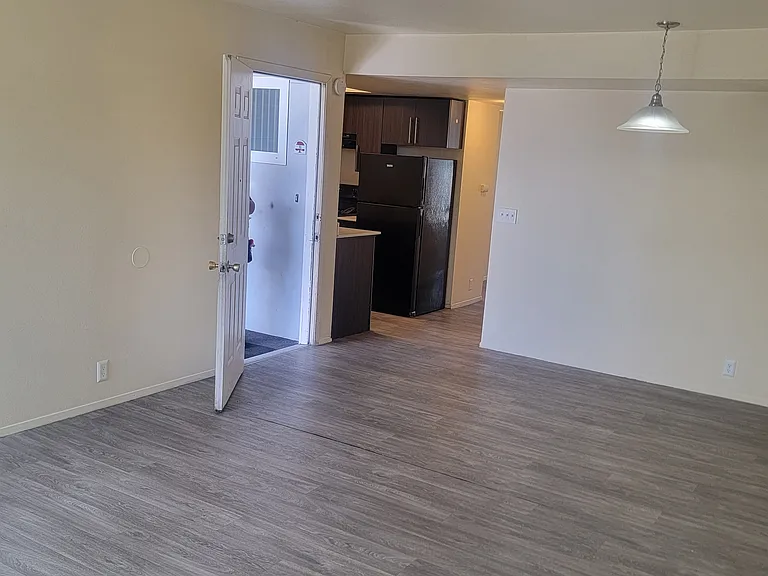Covewood Village Apartments — Photo 11