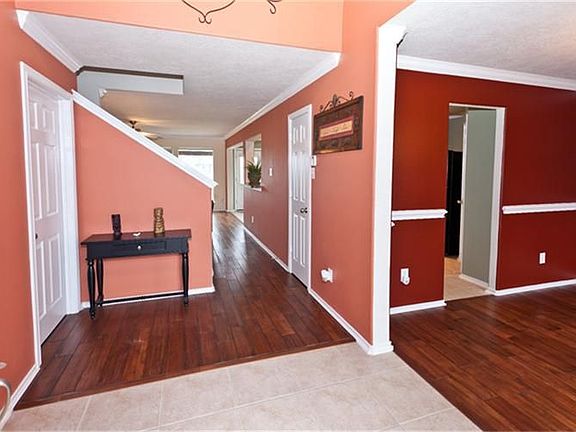 2nd image of 6520 Sterling Bay Ln