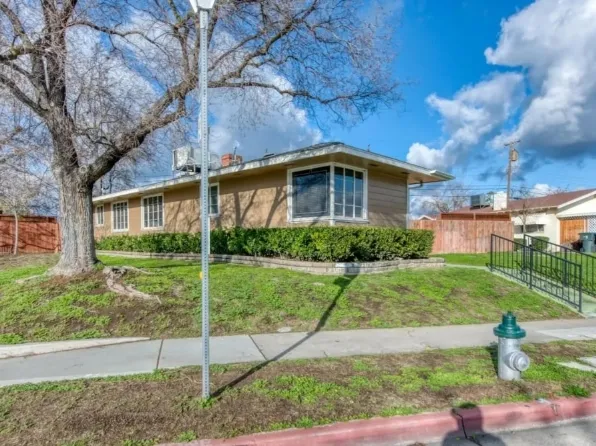 3220 N Wishon Ave, Fresno, CA 93704