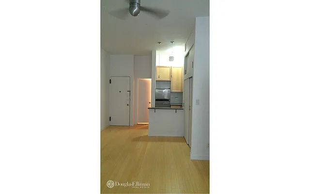 Rented by Douglas Elliman | media 17