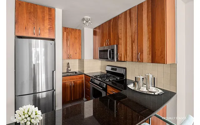 Sold by Douglas Elliman | media 4