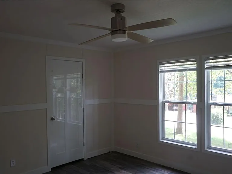 210 Woodland St — Photo 14