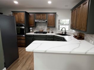 1016 W Collins St, Denton, TX 76201