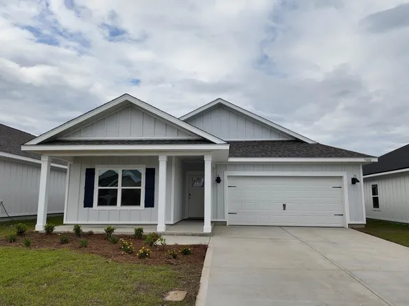 5888 Pelagic Dr, Milton, FL 32583