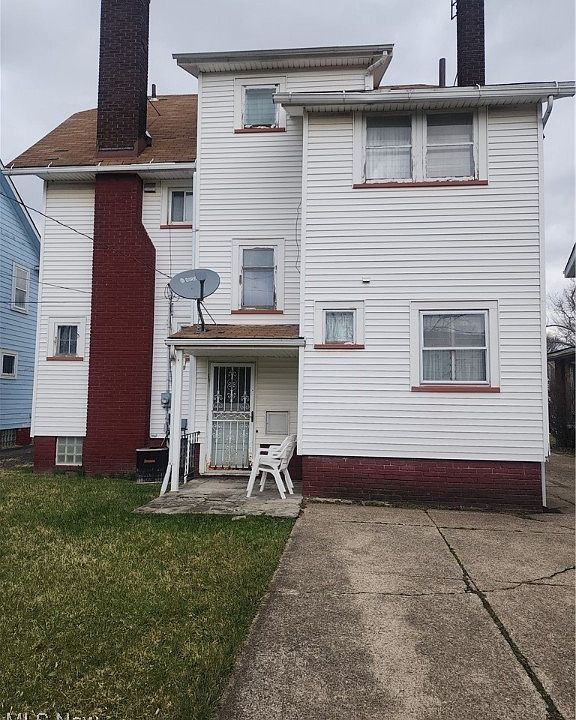 2nd image of 2046 Brunswick Rd