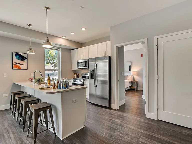 HIGHPOINT Barrington — Photo 142