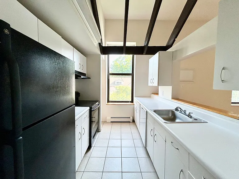 113 Mill St — Photo 4
