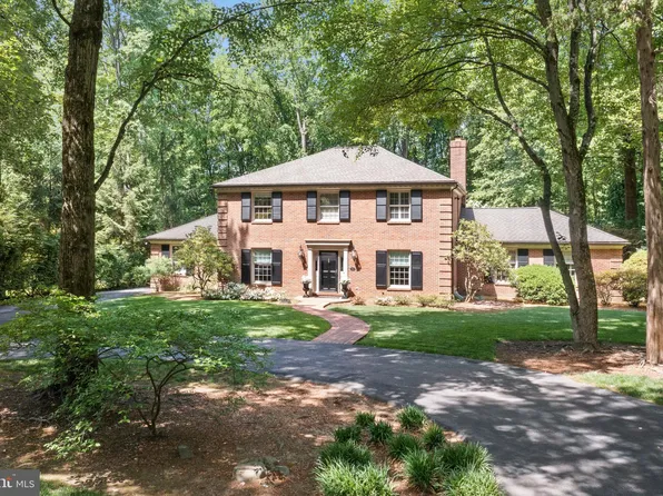 925 Barley Dr, Wilmington, DE 19807