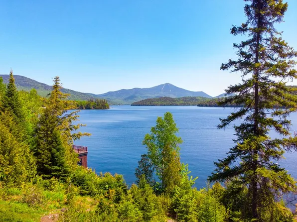 337 Whiteface Inn Ln APT 11, Lake Placid, NY 12946