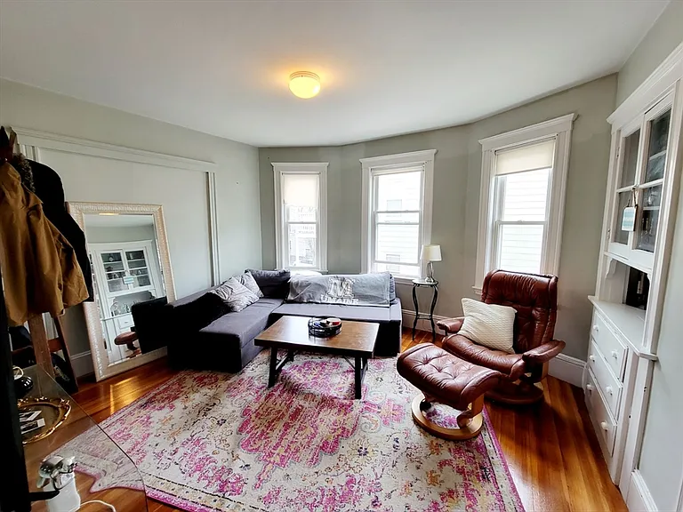 86 Conwell Ave #2 — Photo 4