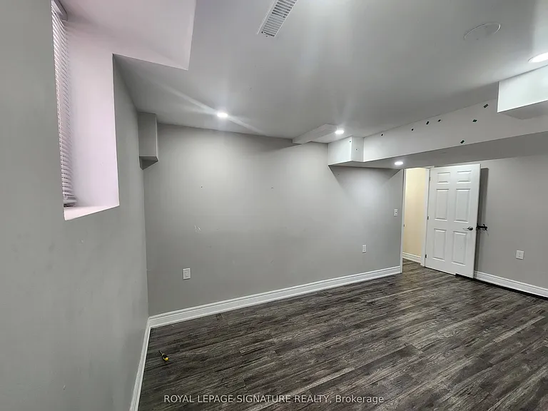 6 Venue Rd #BASEMENT — Photo 6