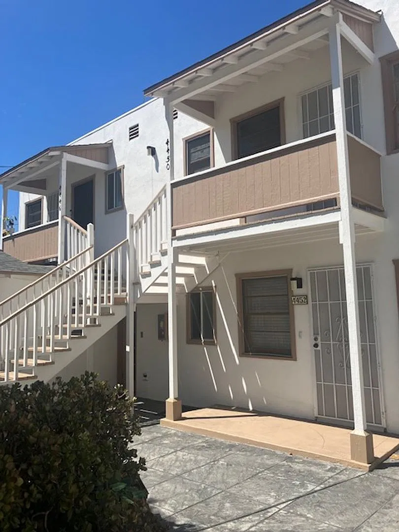 Marlborough Avenue — Photo 1
