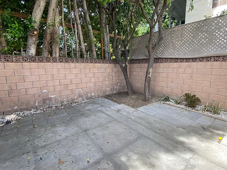 12921 Landale St — Photo 19