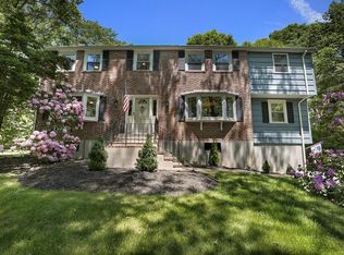 24 Deborah Dr, Walpole, MA 02081