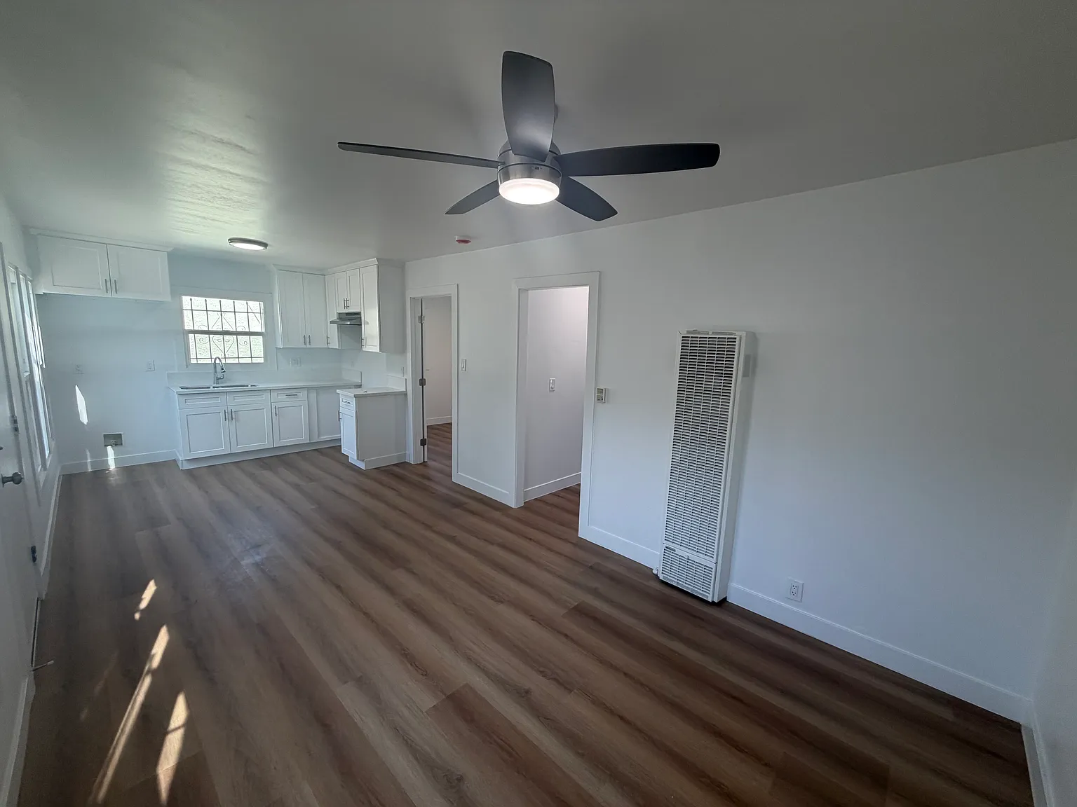 2 bed, 800 sqft, $2,295 — Photo 4