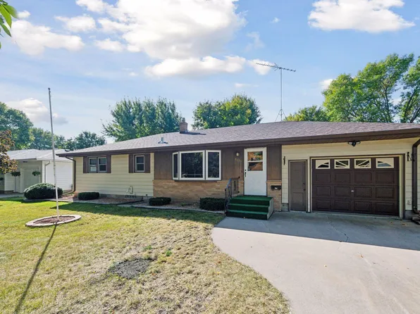 406 E Baker St, Arlington, MN 55307