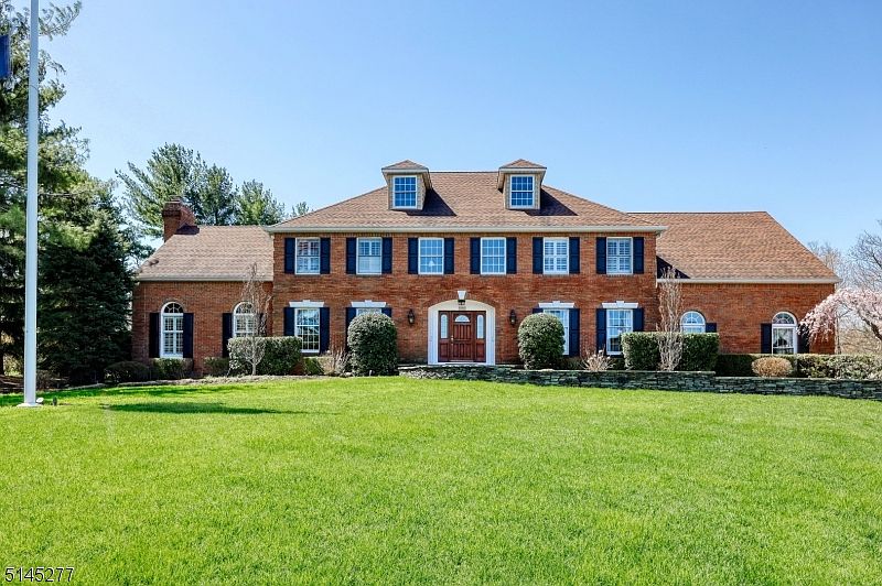 545 Lydia Ln, Wyckoff, NJ 07481 Zillow