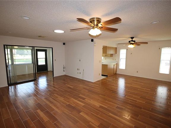 5th image of 1417 Langley Dr #0