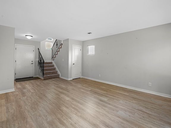 3rd image of 205 E Edmundson Ave APT A