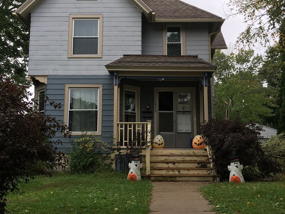 1st image of 916 Oakland Ave