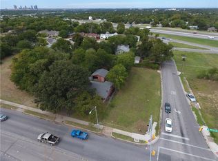 2937 E Berry St, Fort Worth, TX 76105