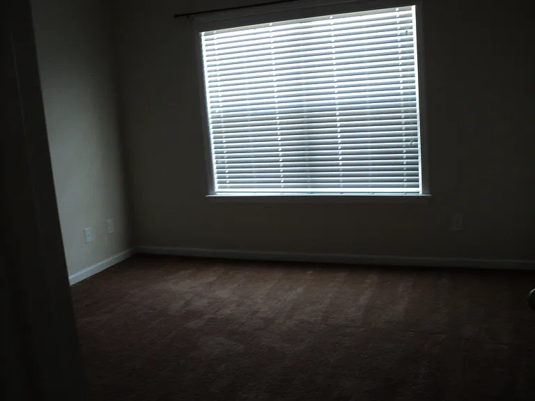 1713 Sunmeadow Dr — Photo 6