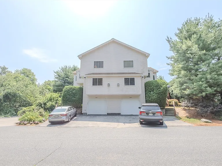 445 Captain Eames Cir #445 — Photo 1