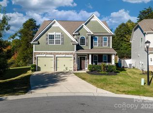 3976 Lake Breeze Dr, Sherrills Ford, NC 28673