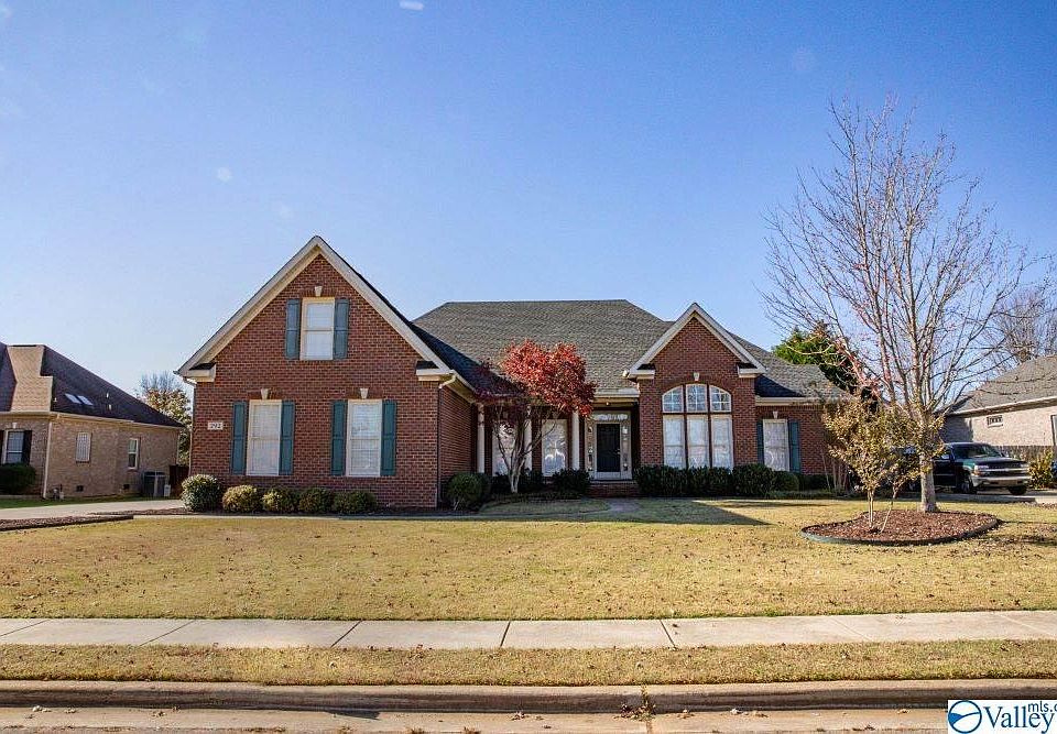 1st image of 292 Natchez Trl