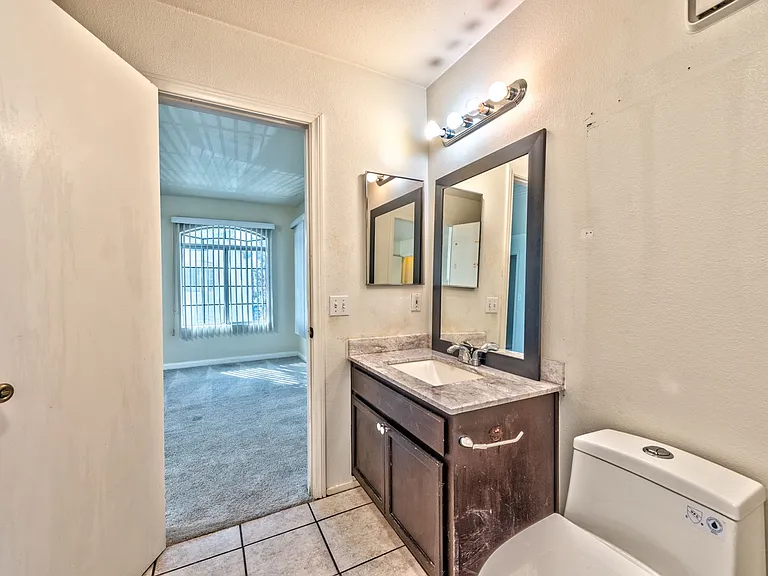 8217 Diamond Star Ct — Photo 11