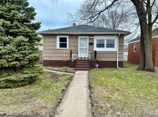 1433 Shell St, Hammond, IN 46320